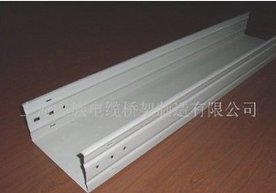 鋁合金槽式橋架厚度標準取決于什么？